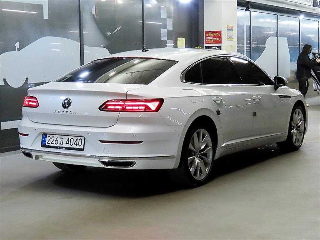 폭스바겐 아테온 2.0 TDI 프레스티지 이미지 4