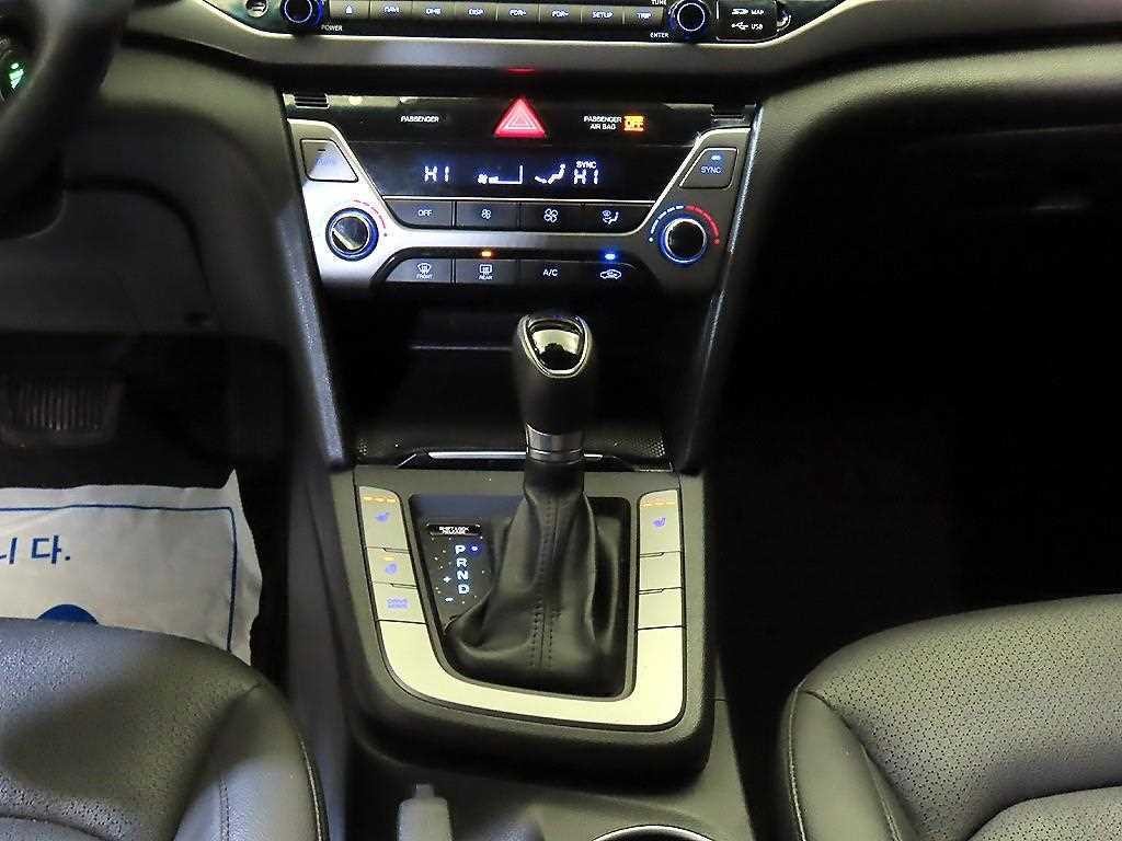 현대 아반떼 아반떼 AD 1.6 GDI 스마트 이미지 12
