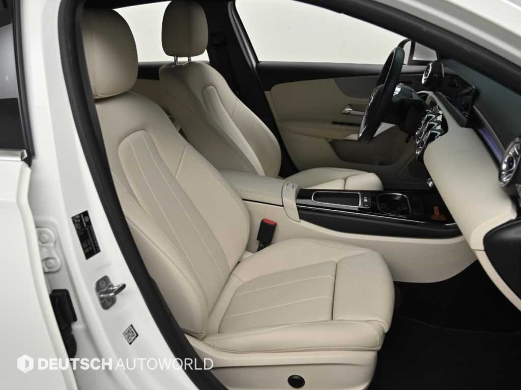 벤츠 A 클래스 A클래스 W177 A220 세단 이미지 10