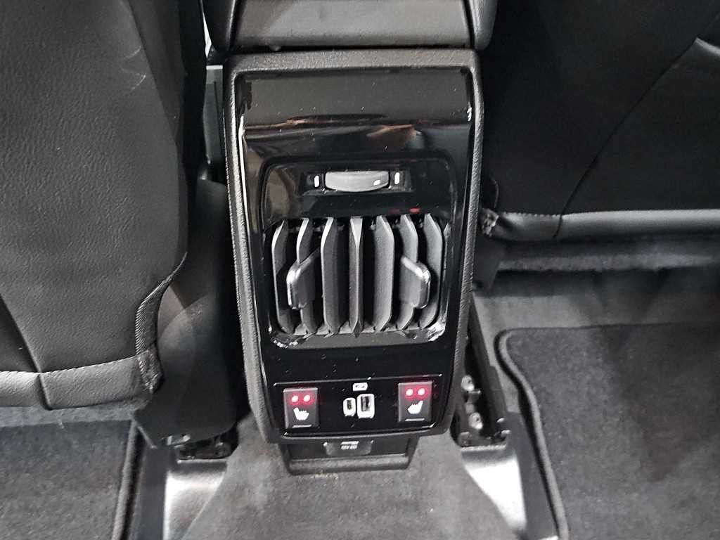 지프 컴패스 컴패스 2세대 2.4 AWD 리미티드 이미지 13