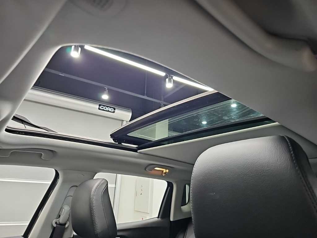 지프 컴패스 컴패스 2세대 2.4 AWD 리미티드 이미지 14