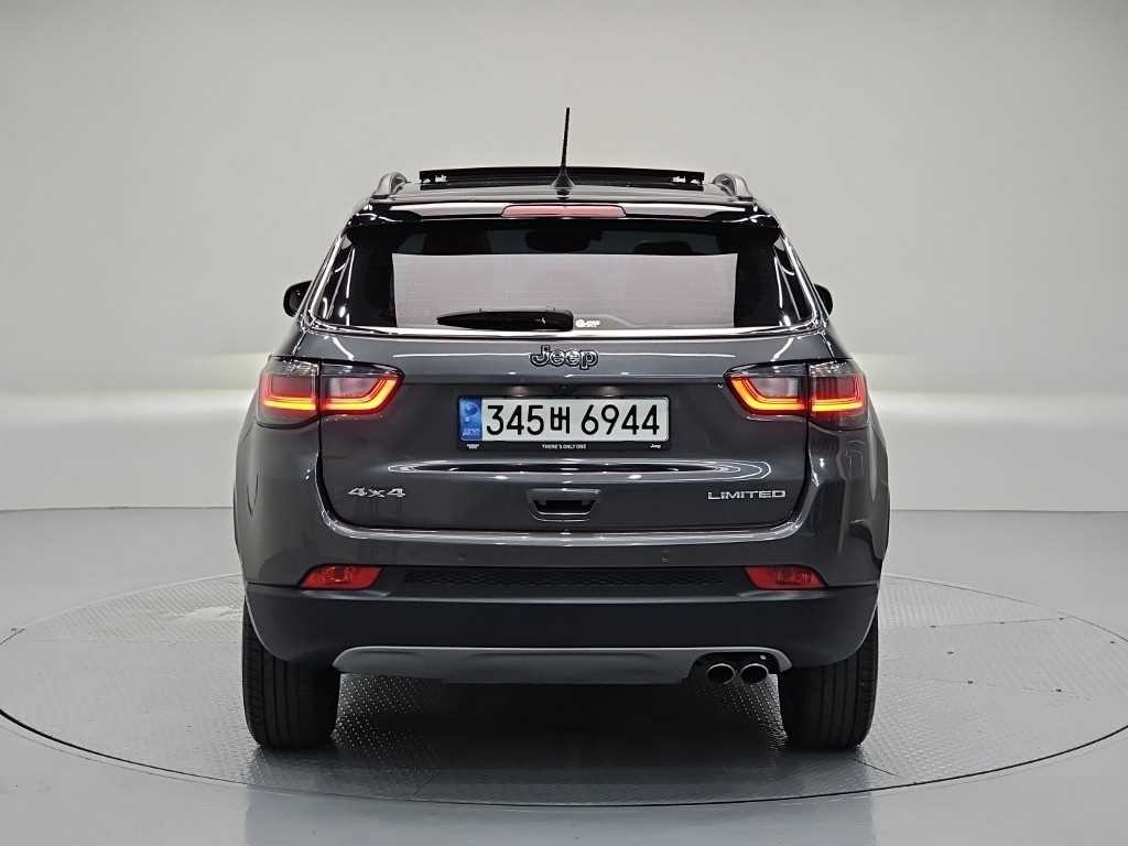 지프 컴패스 컴패스 2세대 2.4 AWD 리미티드 이미지 3