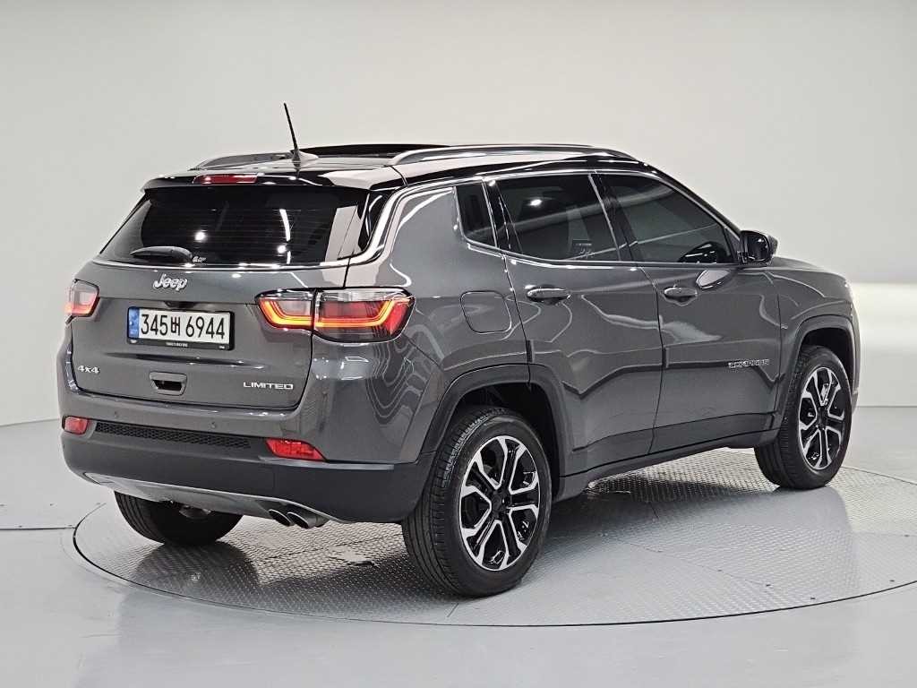 지프 컴패스 컴패스 2세대 2.4 AWD 리미티드 이미지 4