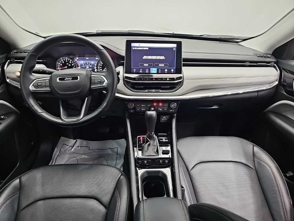 지프 컴패스 컴패스 2세대 2.4 AWD 리미티드 이미지 7