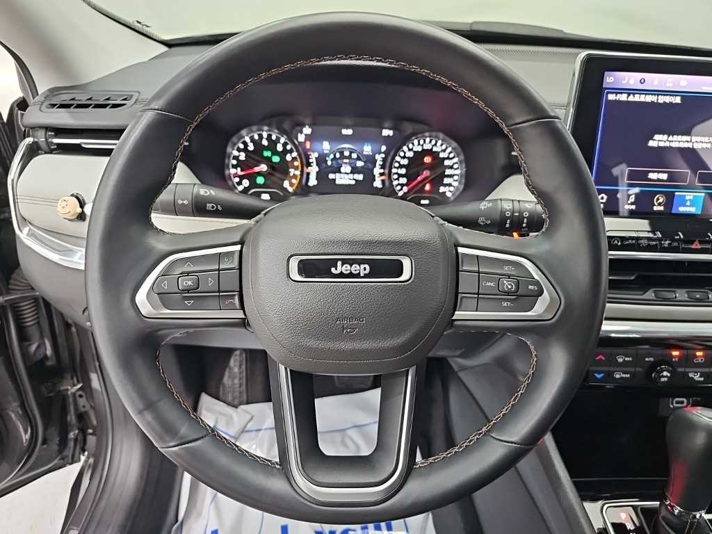 지프 컴패스 컴패스 2세대 2.4 AWD 리미티드 이미지 9