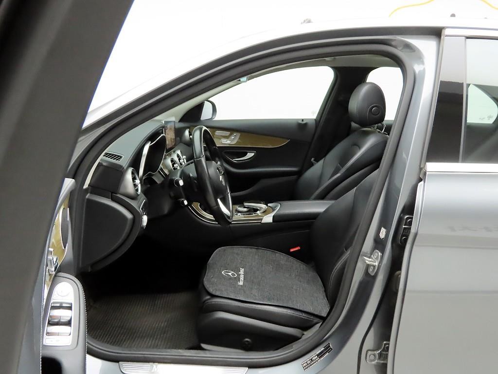 벤츠 C 클래스 C클래스 W205 C220 d 익스클루시브 이미지 12