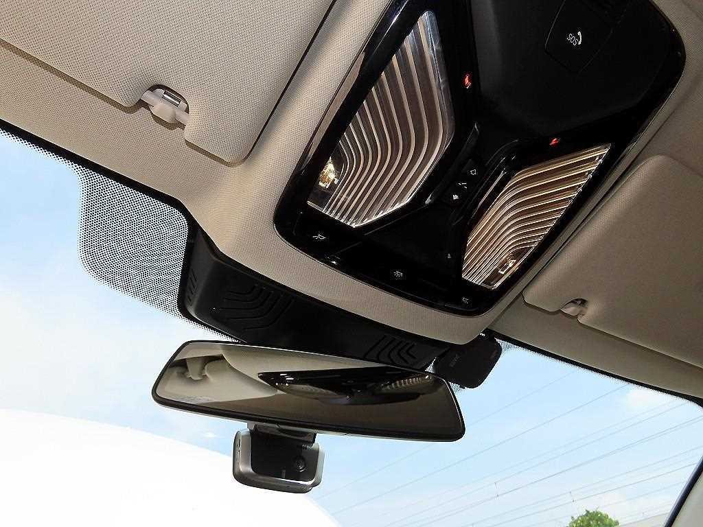 BMW 5시리즈 5시리즈 (G30) 520d 럭셔리 스페셜 에디션 이미지 15