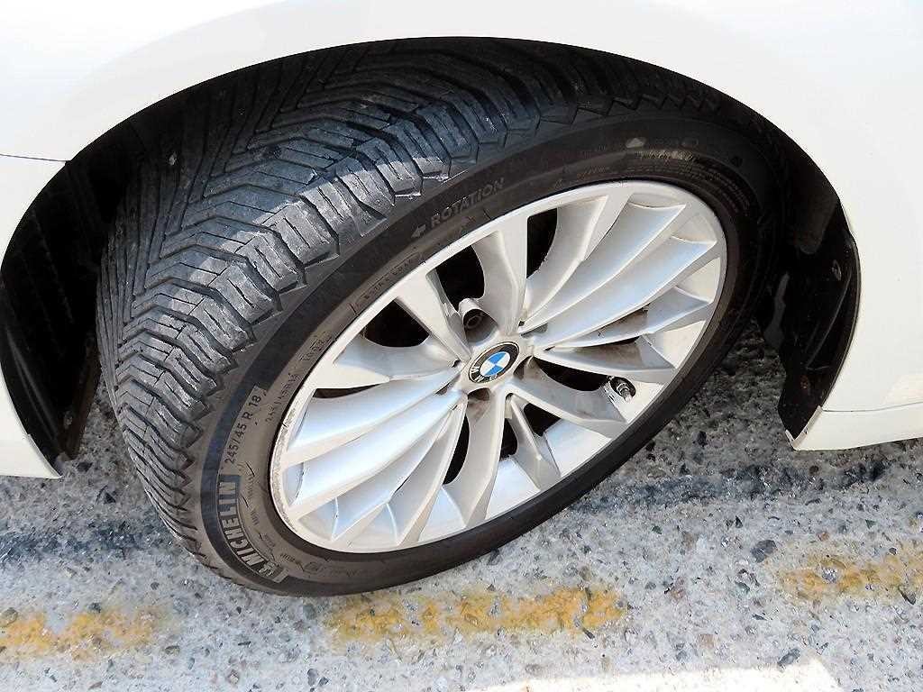 BMW 5시리즈 5시리즈 (G30) 520d 럭셔리 스페셜 에디션 이미지 19