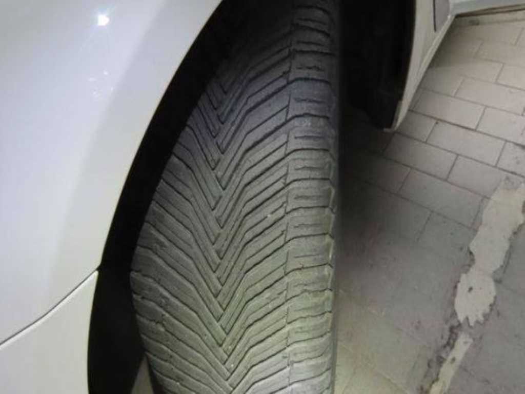 BMW 5시리즈 5시리즈 (G30) 520d 럭셔리 스페셜 에디션 이미지 9