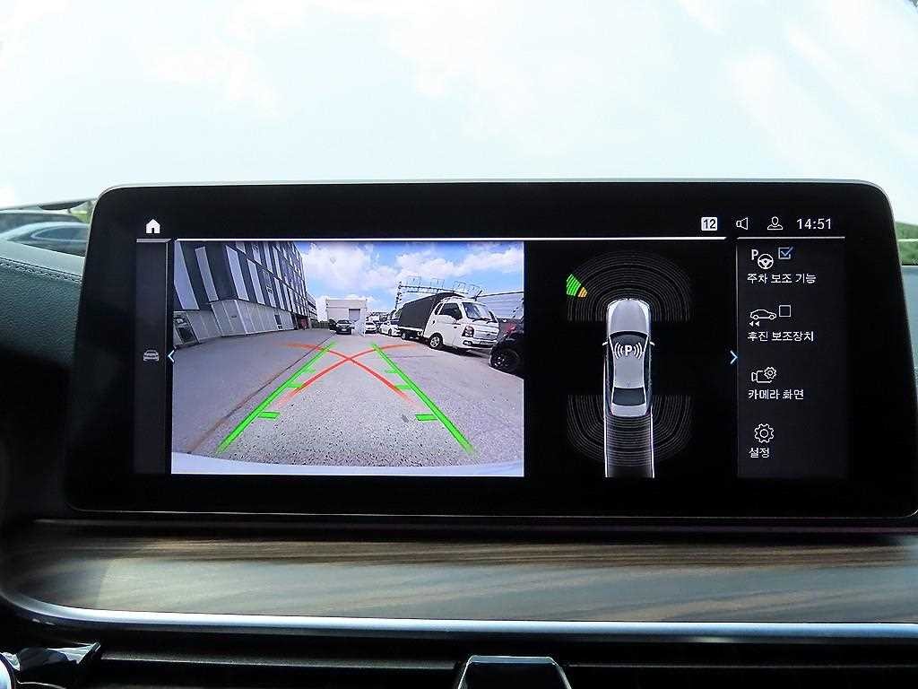 BMW 5시리즈 5시리즈 (G30) 530e M 스포츠 이미지 15