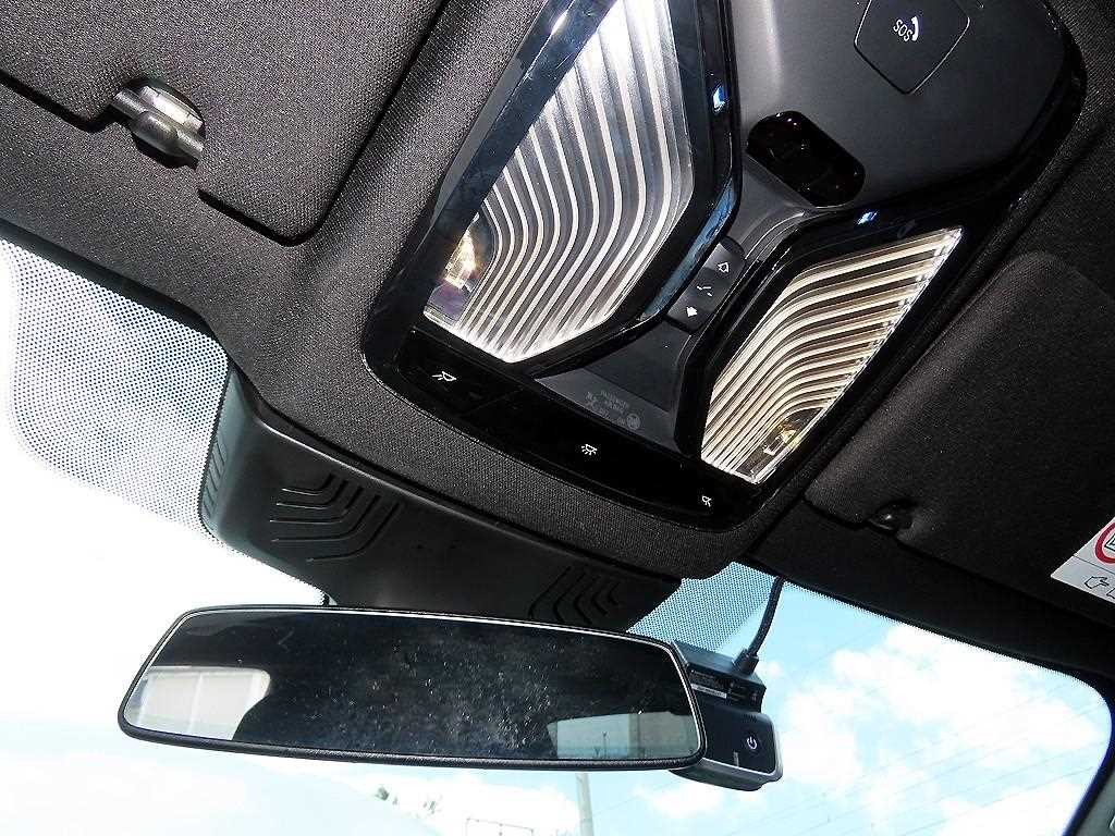 BMW 5시리즈 5시리즈 (G30) 530e M 스포츠 이미지 16