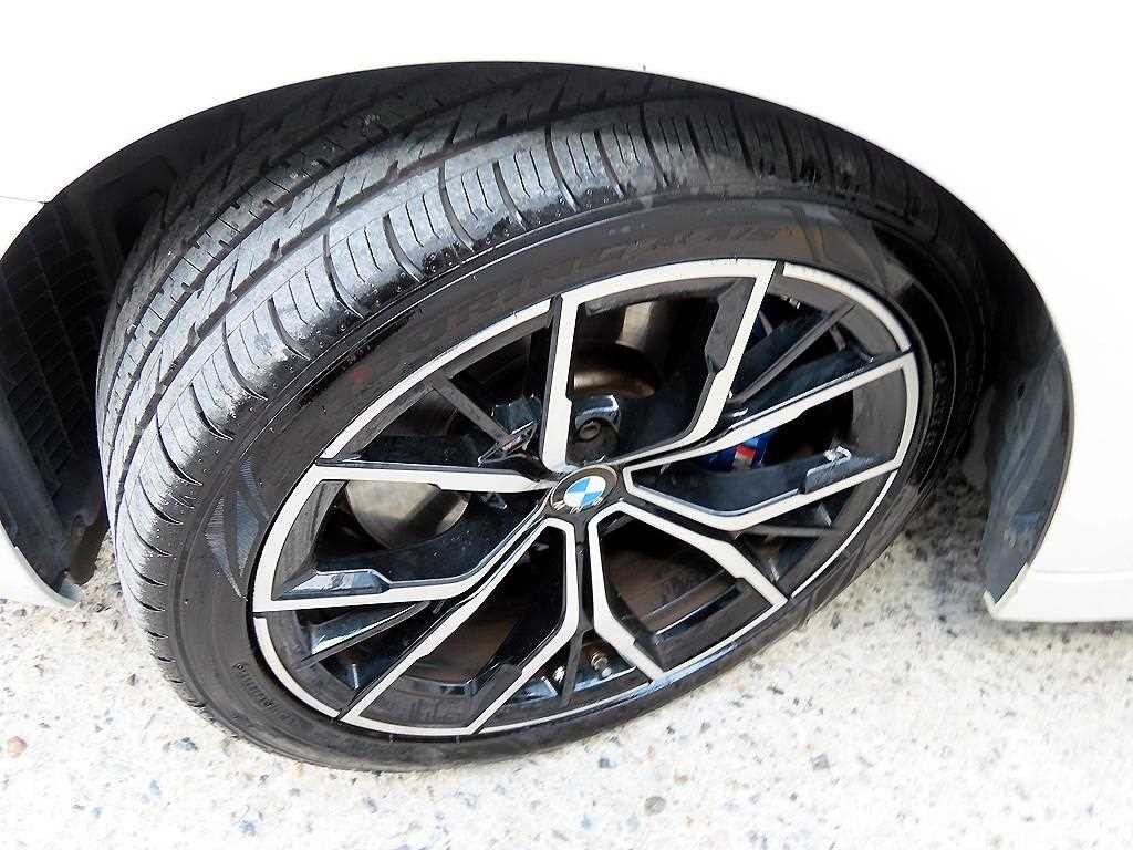 BMW 5시리즈 5시리즈 (G30) 530e M 스포츠 이미지 20