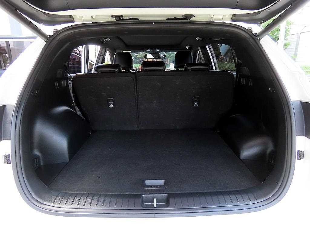 기아 스포티지 스포티지 더 볼드 2.0 가솔린 2WD 인텔리전트 이미지 17