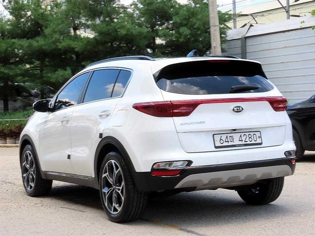 기아 스포티지 스포티지 더 볼드 2.0 가솔린 2WD 인텔리전트 이미지 3