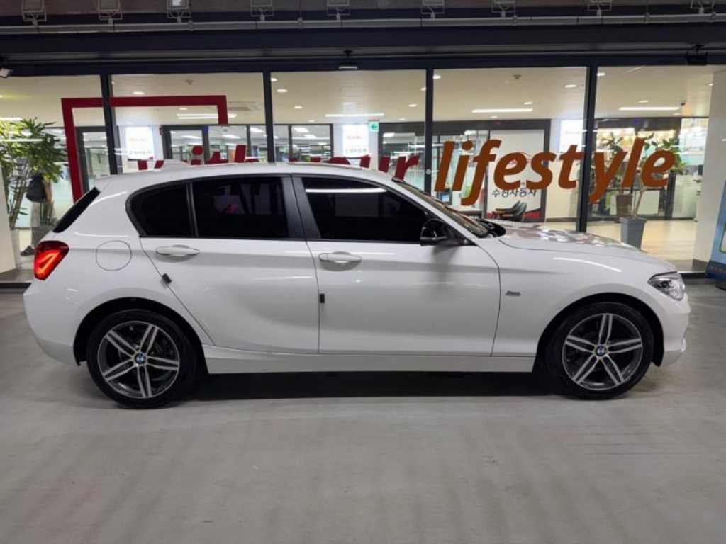 BMW 1시리즈 1시리즈 (F20) 118d 스포츠 이미지 3