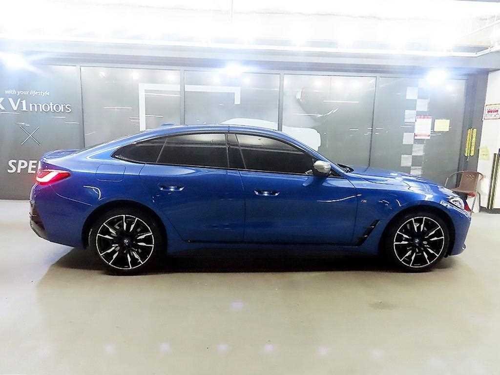 BMW i4 M50 프로 이미지 3