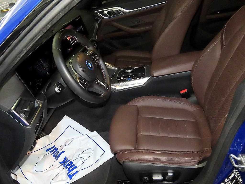 BMW i4 M50 프로 이미지 6