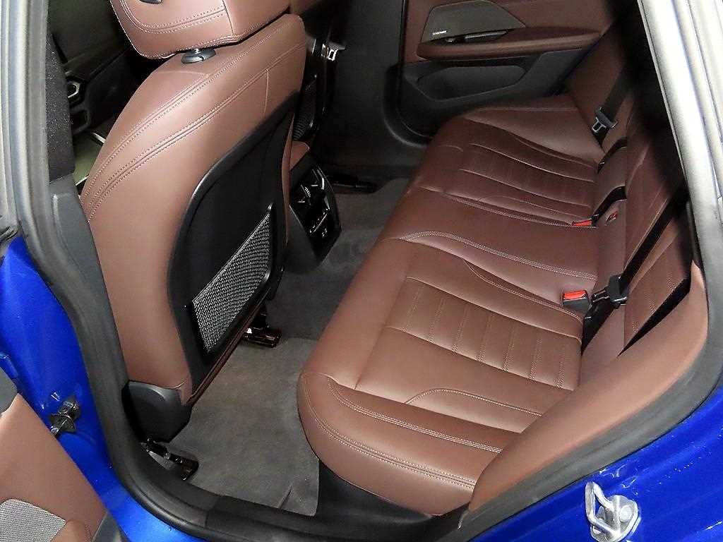 BMW i4 M50 프로 이미지 7