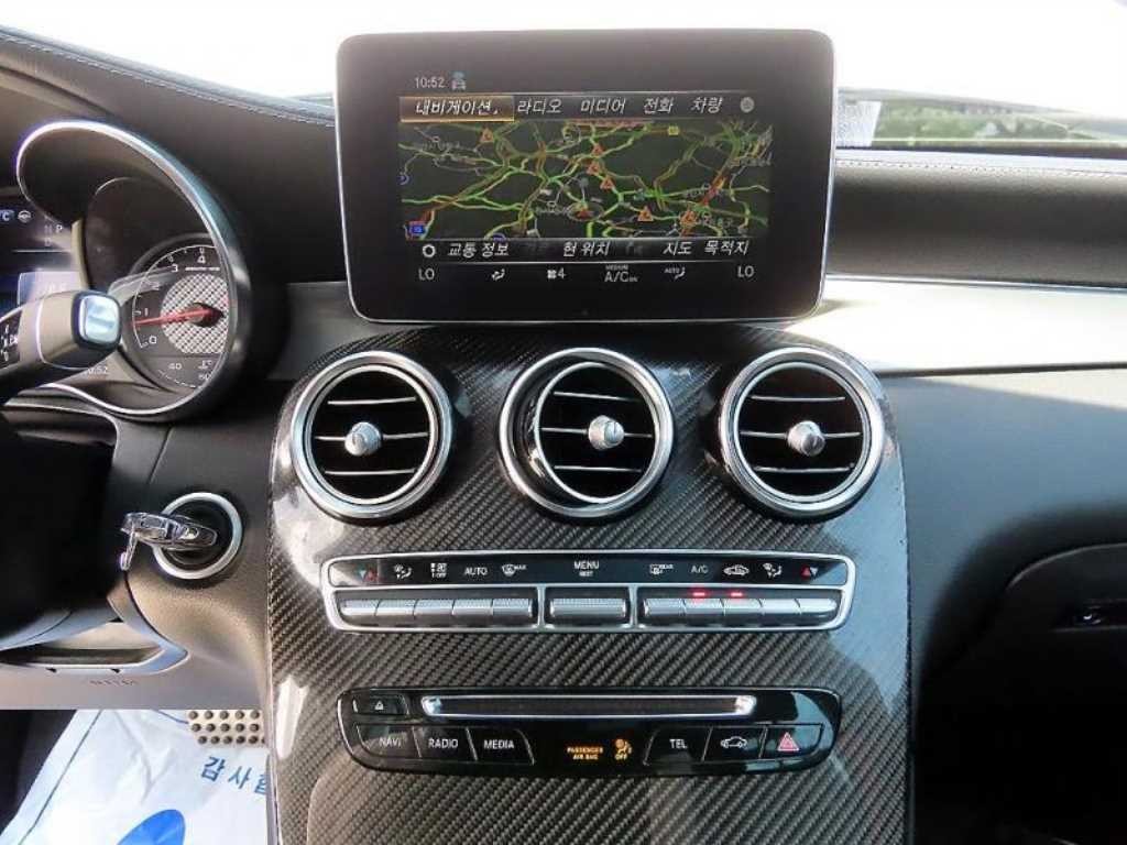 벤츠 GLC 클래스 GLC클래스 X253 AMG GLC 63 4MATIC+ 이미지 13
