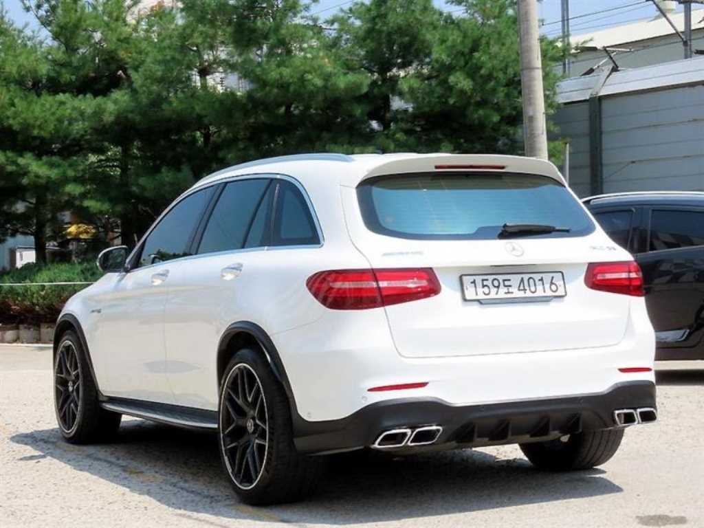 벤츠 GLC 클래스 GLC클래스 X253 AMG GLC 63 4MATIC+ 이미지 3