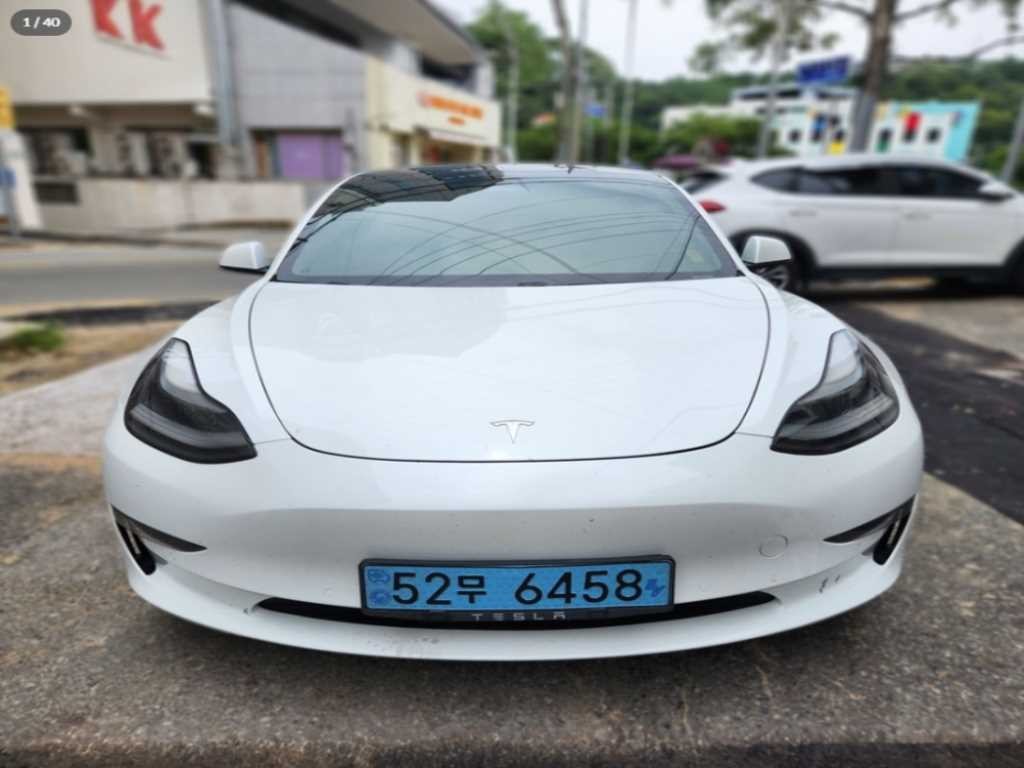 테슬라 모델 3 롱 레인지 이미지 1