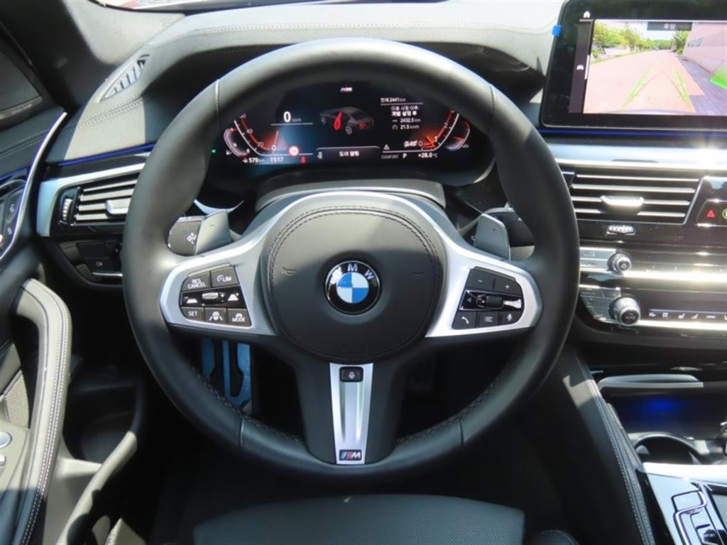 BMW 5시리즈 5시리즈 (G30) 530i xDrive M 스포츠 이미지 15