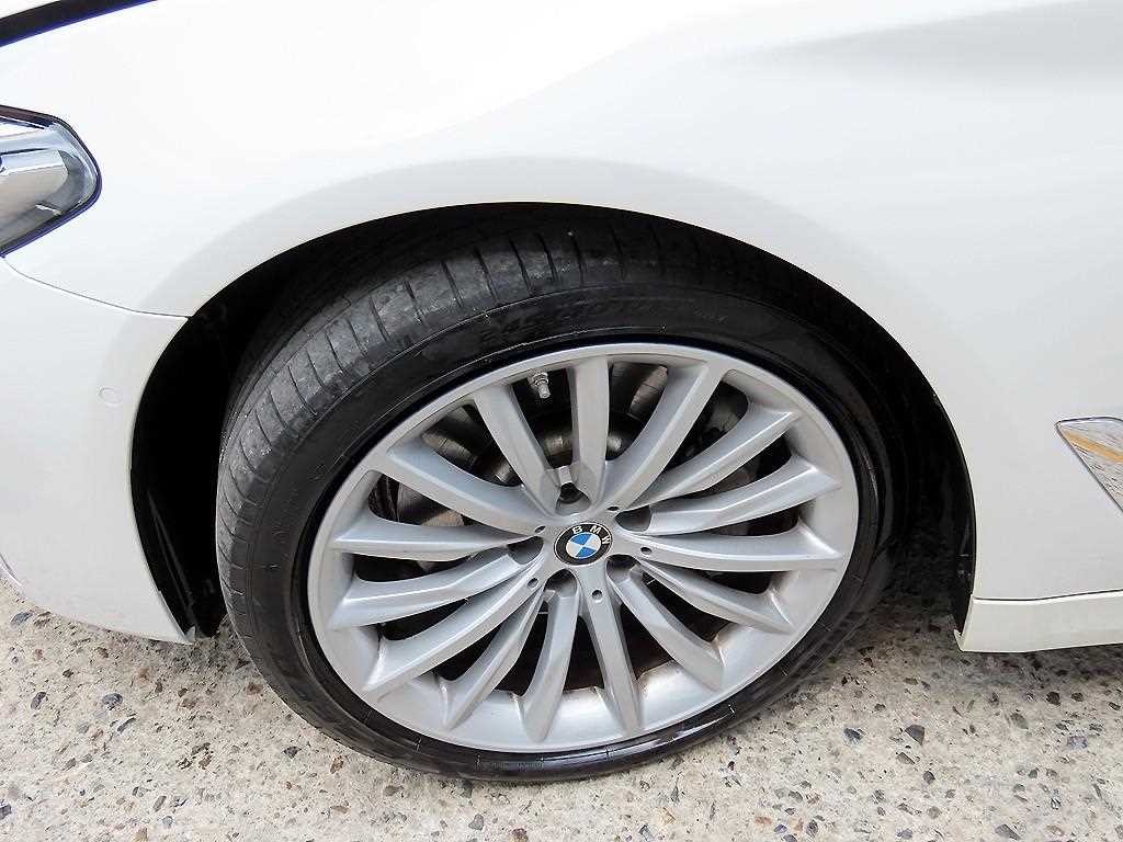 BMW 5시리즈 5시리즈 (G30) 530i 럭셔리 이미지 20