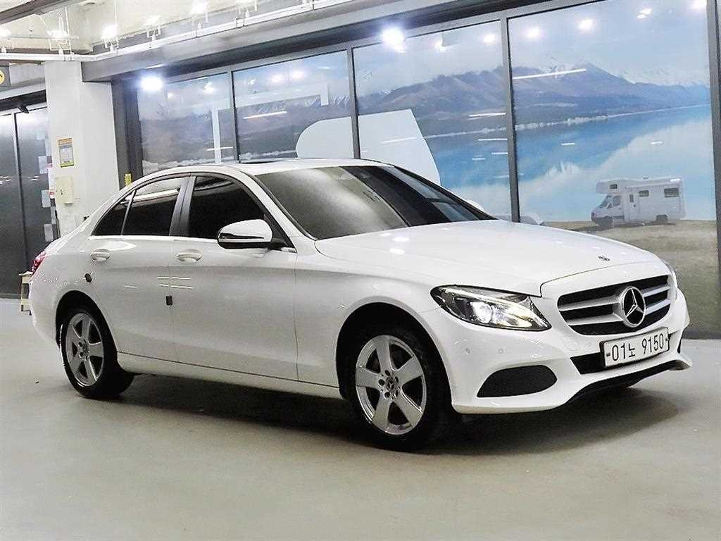 벤츠 C 클래스 C클래스 W205 C200 이미지 1