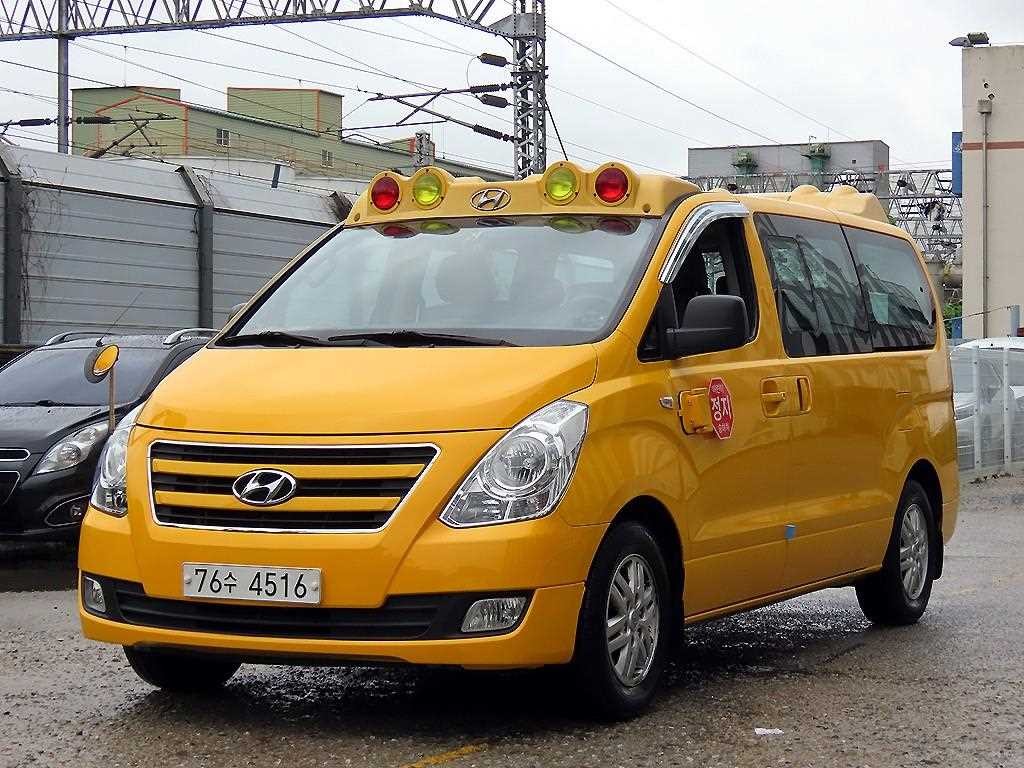현대 스타렉스 그랜드 스타렉스 12인승 어린이 버스 이미지 2