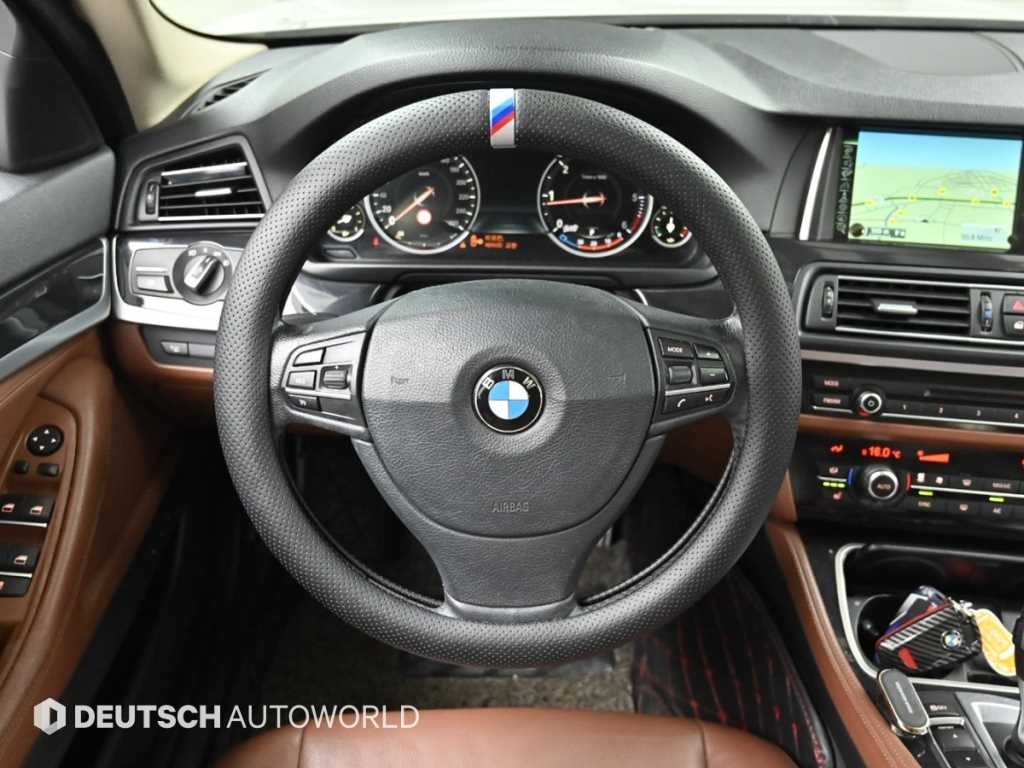 BMW 5시리즈 5시리즈 (F10) 520d 이미지 13
