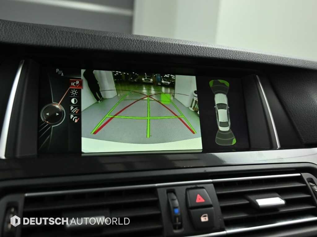 BMW 5시리즈 5시리즈 (F10) 520d 이미지 15
