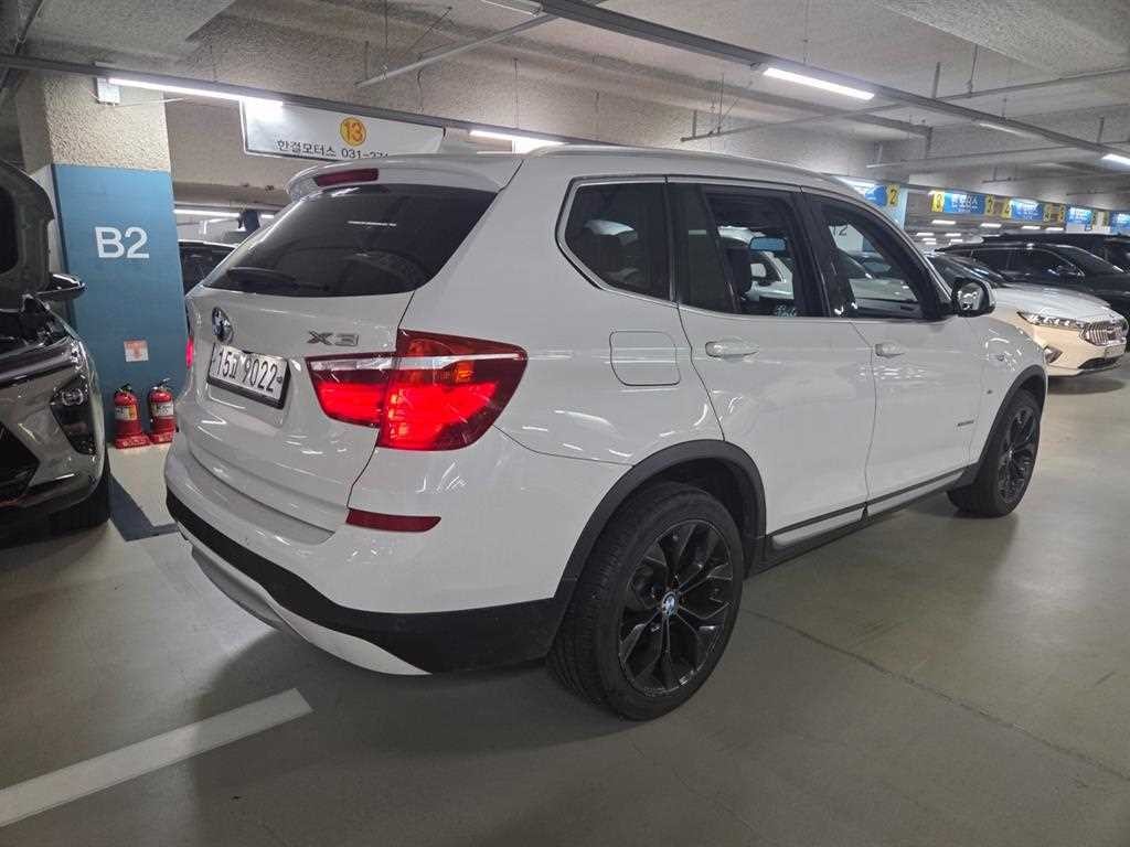 BMW X3 X3 (F25) xDrive 20d xLine 이미지 3