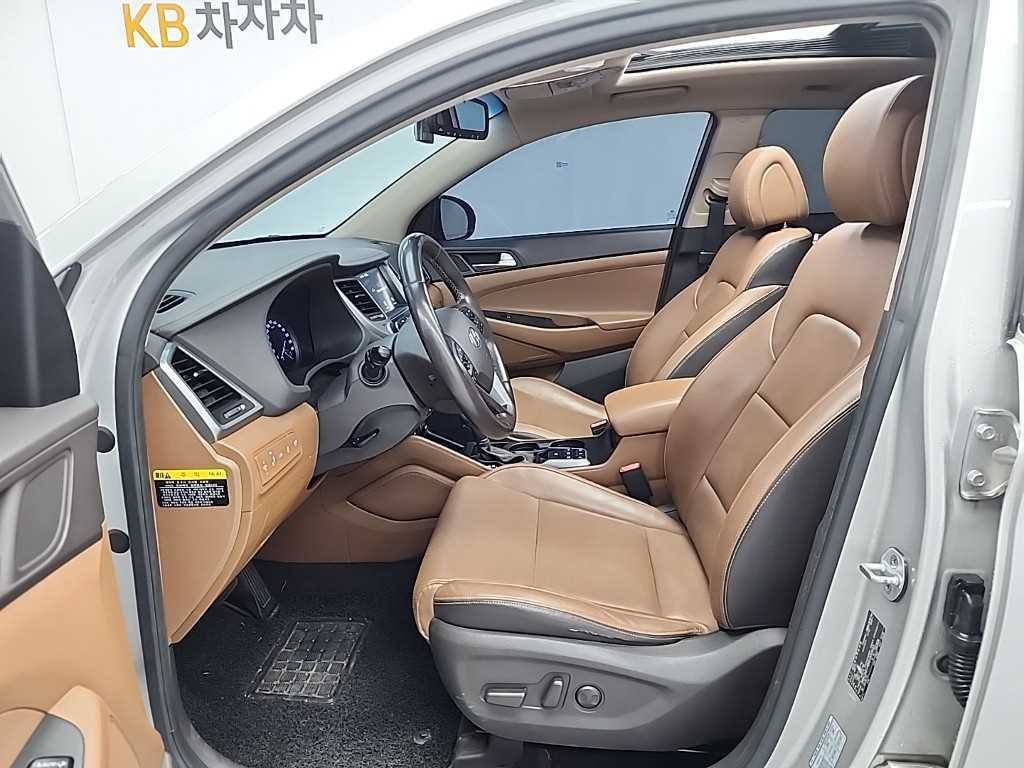 현대 투싼 올뉴투싼 디젤 2.0 2WD 프리미엄 이미지 11