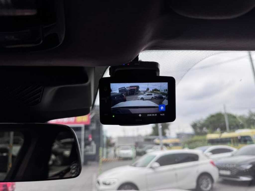BMW XM XM (G09) 4.4 이미지 9
