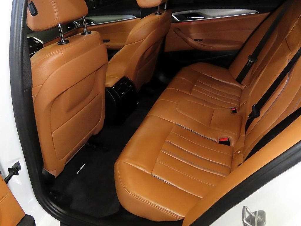 BMW 5시리즈 5시리즈 (G30) 530i M 스포츠 이미지 7