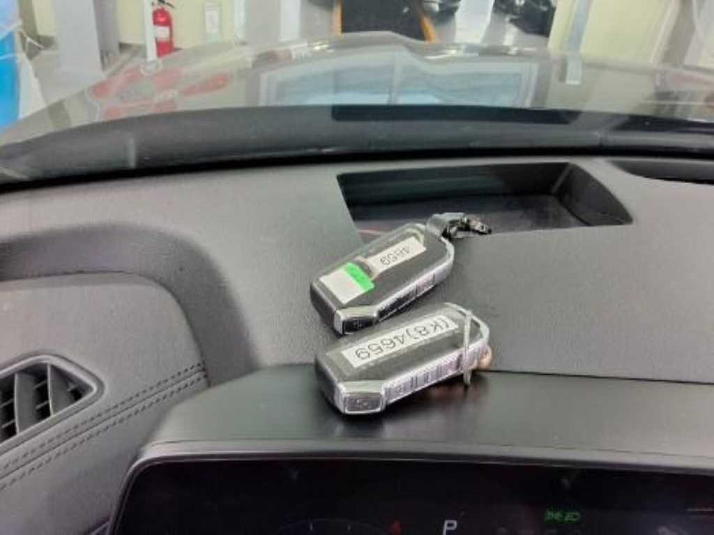 기아 K8 2.5 2WD 시그니처 이미지 9