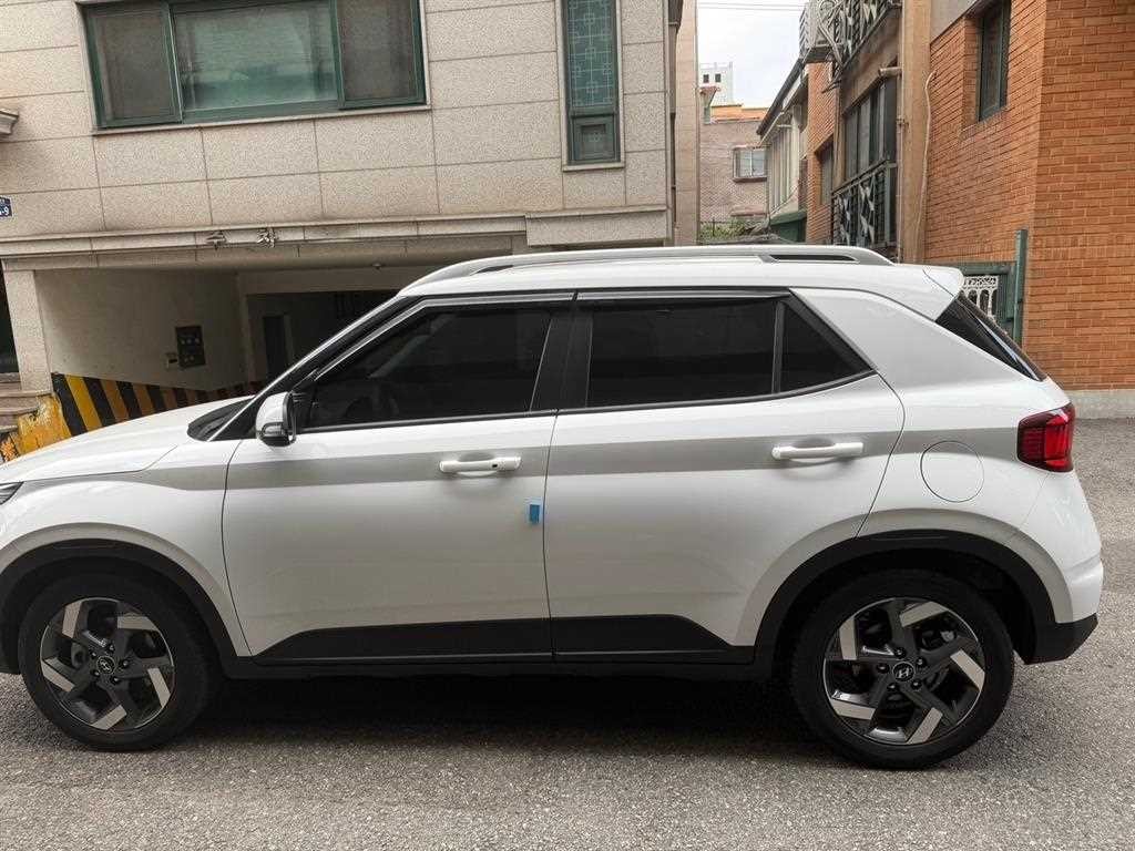 현대 베뉴 1.6 플럭스 이미지 4