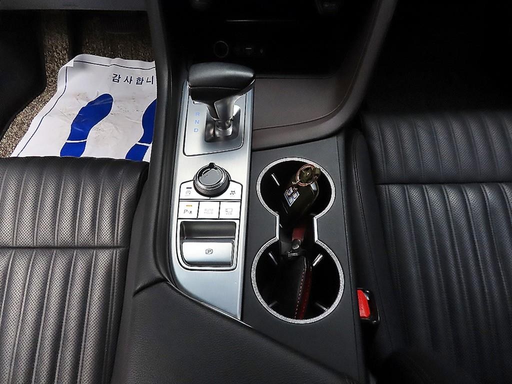 제네시스 G70 2.0T AWD 엘리트 이미지 10