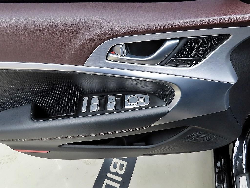 제네시스 G70 2.0T AWD 엘리트 이미지 11