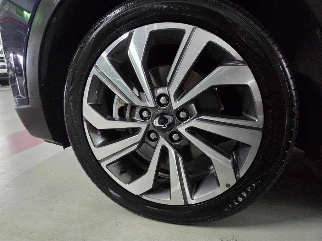 KG모빌리티(쌍용) 티볼리 베리 뉴 티볼리 4WD 가솔린 1.5 V7 이미지 8