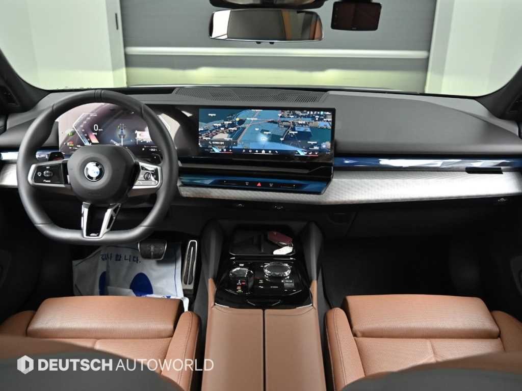 BMW 5시리즈 5시리즈 (G60) 530i xDrive M 스포츠 이미지 7