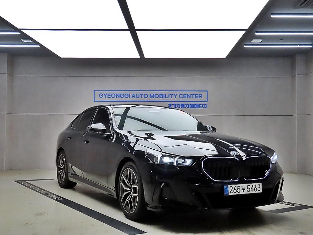 BMW 5시리즈 5시리즈 (G60) 520i 스페셜 에디션 이미지 1