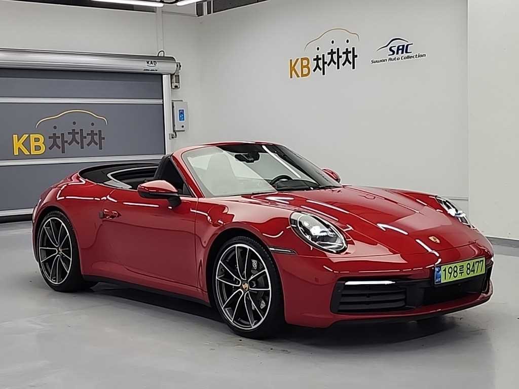 포르쉐 911 911(992) 카레라 4 카브리올레 이미지 4