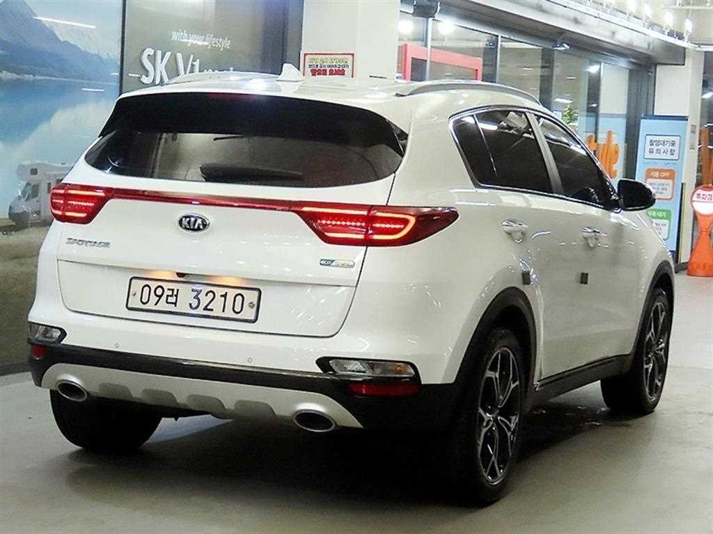 기아 스포티지 스포티지 더 볼드 2.0 디젤 2WD 노블레스 이미지 4