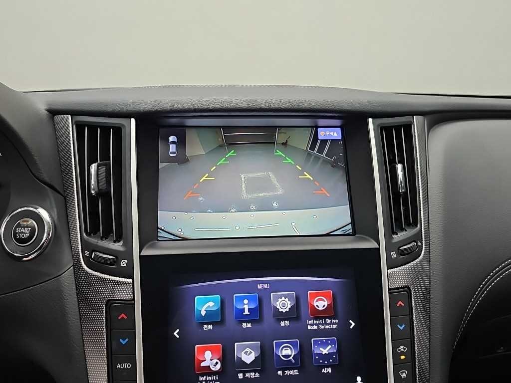 인피니티 Q Q50 3.5 하이브리드 블루 스포츠 센서리 이미지 15