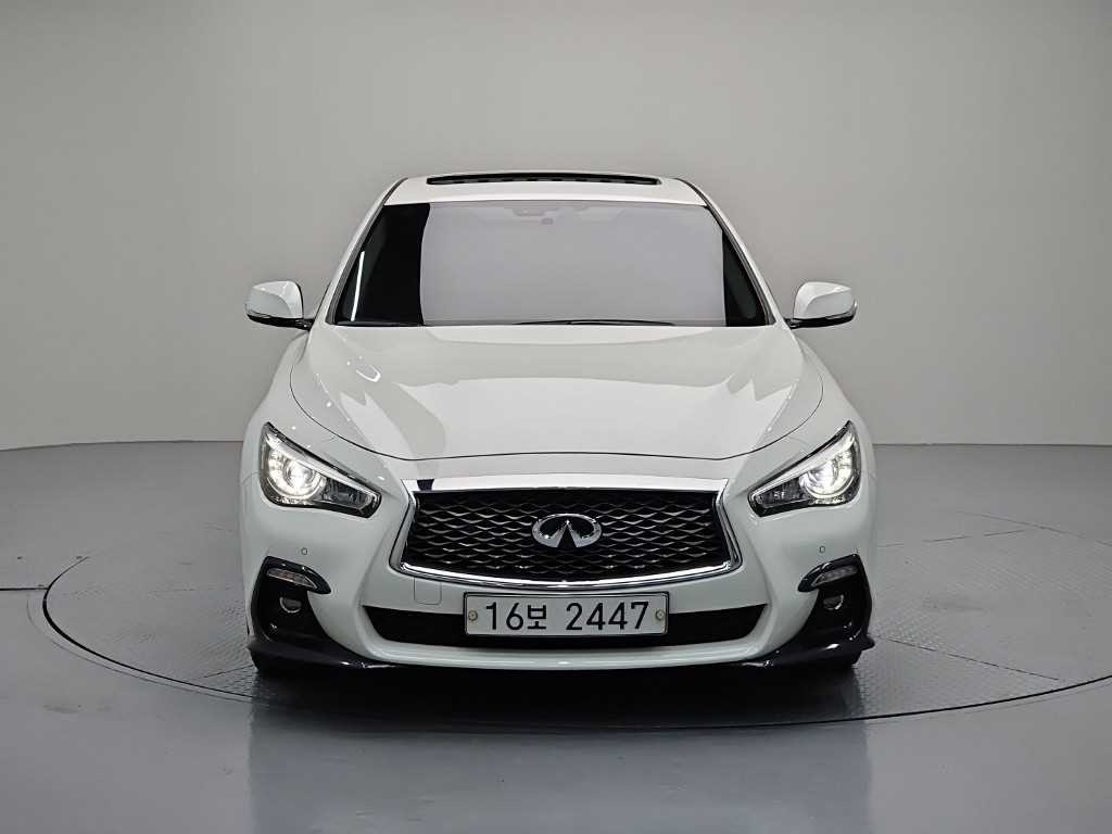 인피니티 Q Q50 3.5 하이브리드 블루 스포츠 센서리 이미지 2