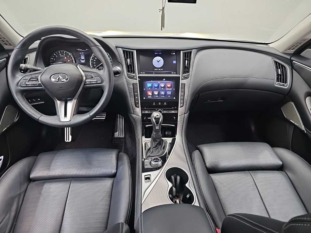 인피니티 Q Q50 3.5 하이브리드 블루 스포츠 센서리 이미지 7