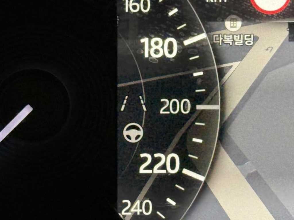 재규어 F-PACE D200 SE 이미지 16