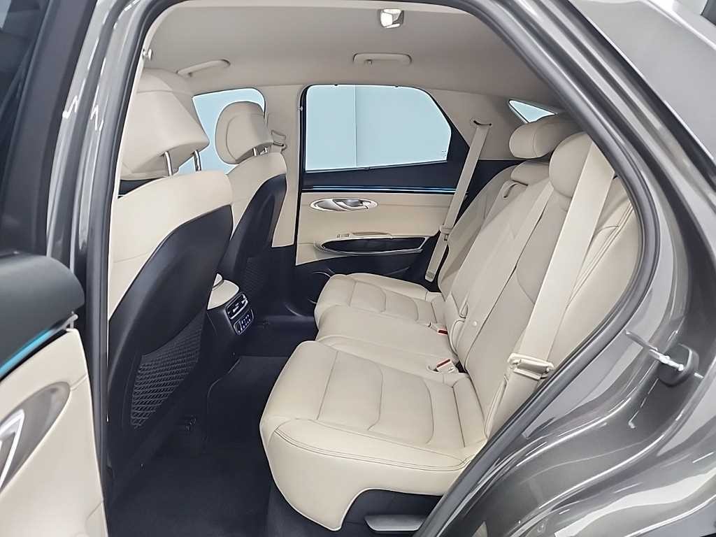제네시스 GV70 2.5T 가솔린 AWD 기본형 이미지 12