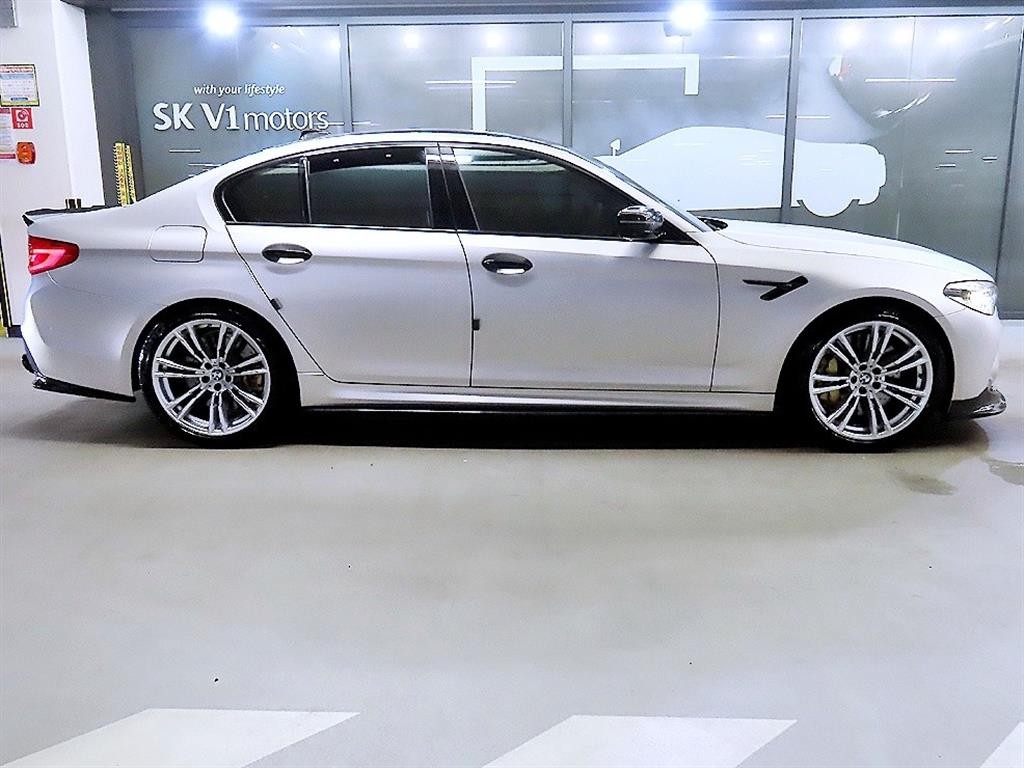 BMW 5시리즈 M5 (F90, F10) M5 세단 이미지 3